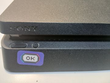 Б/у Игровая приставка Sony playstation 4 slim 1tb 01-200874858