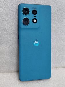 Б/в Мобільний телефон Motorola edge 50 pro 12/512gb 01-200858322