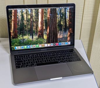 Б/у Ноутбук Apple macbook pro 2019 a2159 13,3" core i5 1,4ghz/ram 8gb/ssd 256gb/intel iris plus graphics 645 01-200880223
