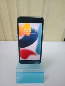 Б/в Мобільний телефон Apple iphone 7 plus 32gb 01-200885257