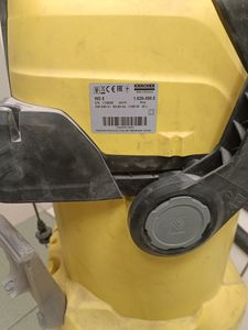 Б/у Пылесос Karcher wd 5 01-200889403