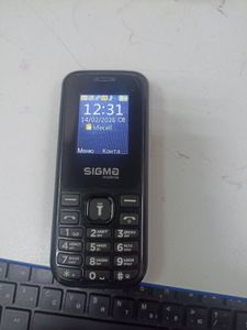 Б/в Мобільний телефон Sigma x-style 171 mini 01-200892589