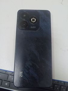 Б/в Мобільний телефон Zte blade a75 4/256gb 01-200895776