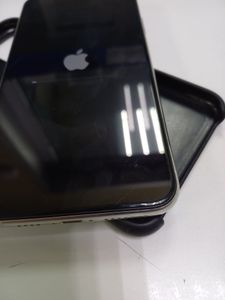 Б/в Мобільний телефон Apple iphone 11 pro max 64gb 01-200904370