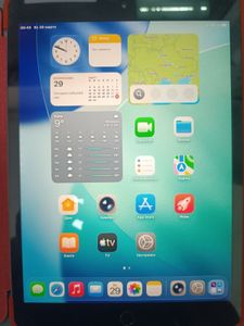 Б/в Планшет Apple ipad 10.2 2020 wi-fi + cellular 32gb 01-200906215
