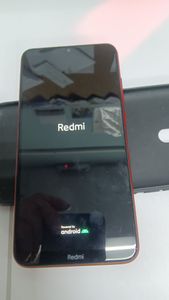 Б/в Мобільний телефон Xiaomi redmi 8a 2/32gb 01-200908892