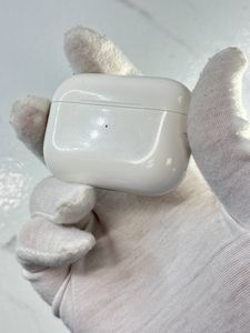 Б/в Навушники Apple airpods pro 2nd generation with magsafe charging case usb-c 01-200913851