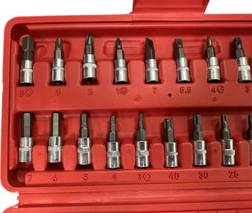 Б/у Набір автоінструментів New Tools 46 шт 16-000272239