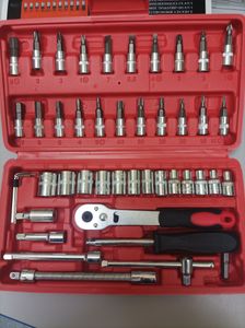 Б/в Набір автоінструментів New Tools 46 шт 16-000275950