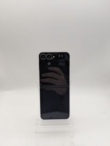Б/в Мобільний телефон Samsung galaxy flip7 fe 8/128gb 01-200928499