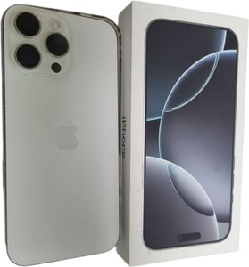 Б/в Мобільний телефон Apple iphone 16 pro max 256gb 01-200918831