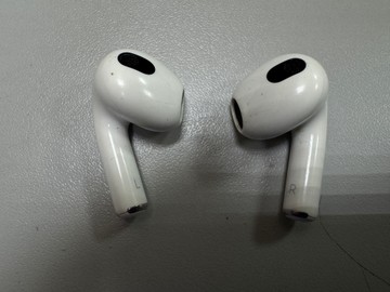 Б/в Навушники Apple airpods 3rd generation 01-200956941