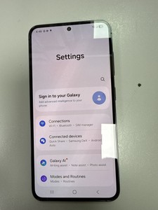 Б/в Мобільний телефон Samsung galaxy s23 sm-s911w1 8/128gb 01-200963846