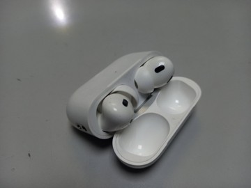 Б/у Навушники Apple airpods pro 2nd generation with magsafe charging case usb-c 01-200972122