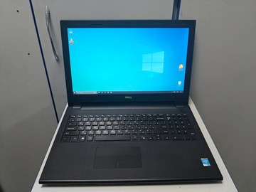 Dell 15/core i3 4030u ddr3/4gb ddr3/hdd *відсутній/ssd 240 gb/*інтегрована