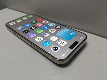 Б/у Мобільний телефон Apple iphone 16 pro max 256gb esim 01-200983495