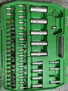 Б/в Набір інструментів Intertool et-6108 01-200989227