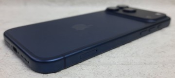 Б/в Мобільний телефон Apple iphone 17 pro max 256gb 01-200996132