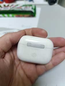 Б/в Навушники Apple airpods pro 2nd generation magsafe 01-200998834