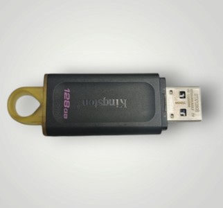 Б/в Карта пам'яті Kingston 128 gb microsd 01-201001354