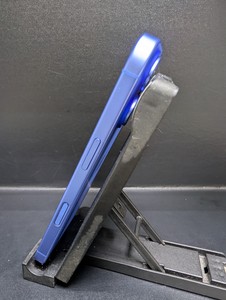 Б/у Мобільний телефон Apple iphone 16 128gb 01-201012383