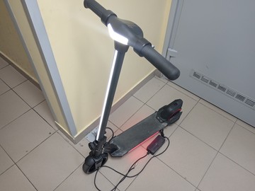 Б/в Самокат Giant es2 led max 01-201018276
