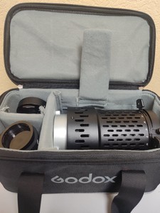 Б/у Проекційна насадка Godox bfp 01-201026479