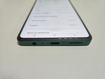 Б/в Мобільний телефон Tecno pova 6 li7 12/256gb 01-201052560