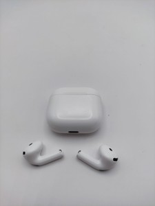 Б/в Навушники Apple airpods 4 01-201074761
