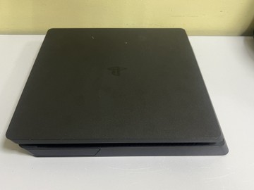 Б/в Ігрова приставка Sony playstation 4 slim 500gb 01-201097016