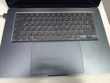 Б/в Ноутбук Apple macbook air 15" 2026 apple m5 10 core gpu 24gb 1tb 01-201123237