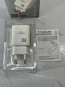 Б/в Зарядний пристрій Titanum ch30ac 01-201127998