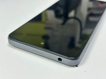 Б/в Мобільний телефон Motorola g24 4/128gb 01-201138399