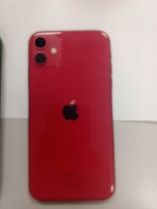 Б/в Мобільний телефон Apple iphone 11 64gb 01-201154565