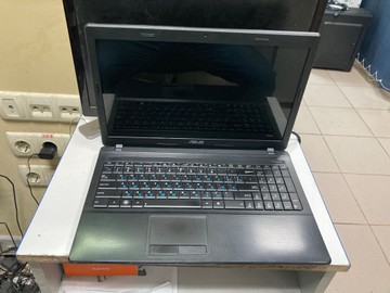 Б/в Ноутбук Asus 15/pentium b960 ddr3/4gb ddr3/hdd 320 gb/ssd *відсутній/*інтегрована 01-201172070