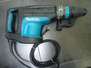 01-200414360: Makita hm1203c