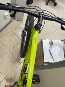 01-200609128: Specialized rockhopper