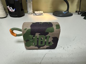 01-200613006: Jbl go 3