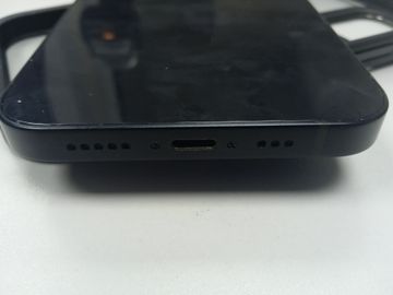 01-200778743: Apple iphone 12 64gb