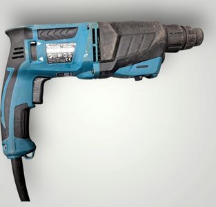 01-200555847: Makita hr2630