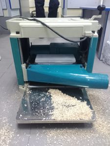 01-200794972: Makita 2012nb