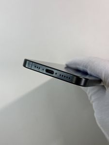 Б/у Мобильний телефон Apple iphone 15 pro 256gb 01-200803028