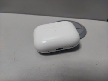 Б/у Наушники Apple airpods pro 2nd generation with magsafe charging case usb-c 01-200809119