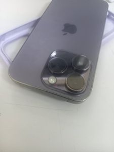 Б/у Мобильний телефон Apple iphone 14 pro 256gb 01-200811469