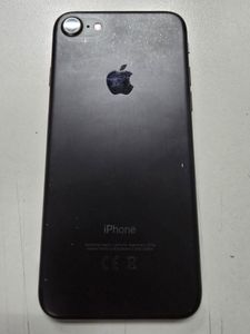 Б/в Мобільний телефон Apple iphone 7 32gb 01-200817100