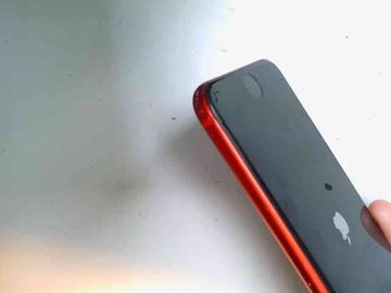 Б/в Мобільний телефон Apple iphone se 2020 64gb 01-200826173