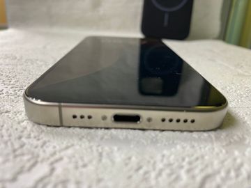 Б/у Мобильный телефон Apple iphone 15 pro 128gb 01-200826175