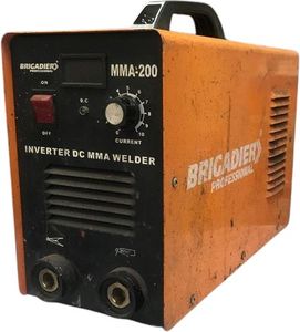 Б/у Сварочный аппарат Бригадир мма-200 01-200816288