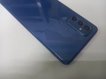 Б/в Мобільний телефон Samsung galaxy m52 m526b/ds 6/128gb 01-200835596