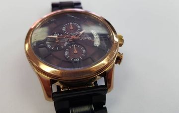 01-19082315: Guess w14052g2